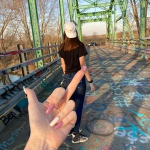 Meet your Posher, Jordan